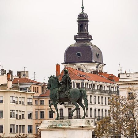 Dify Petit Prince - Place Bellecour Lione Esterno foto